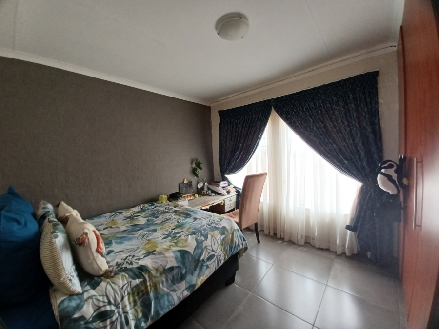 3 Bedroom Property for Sale in Wilkoppies North West